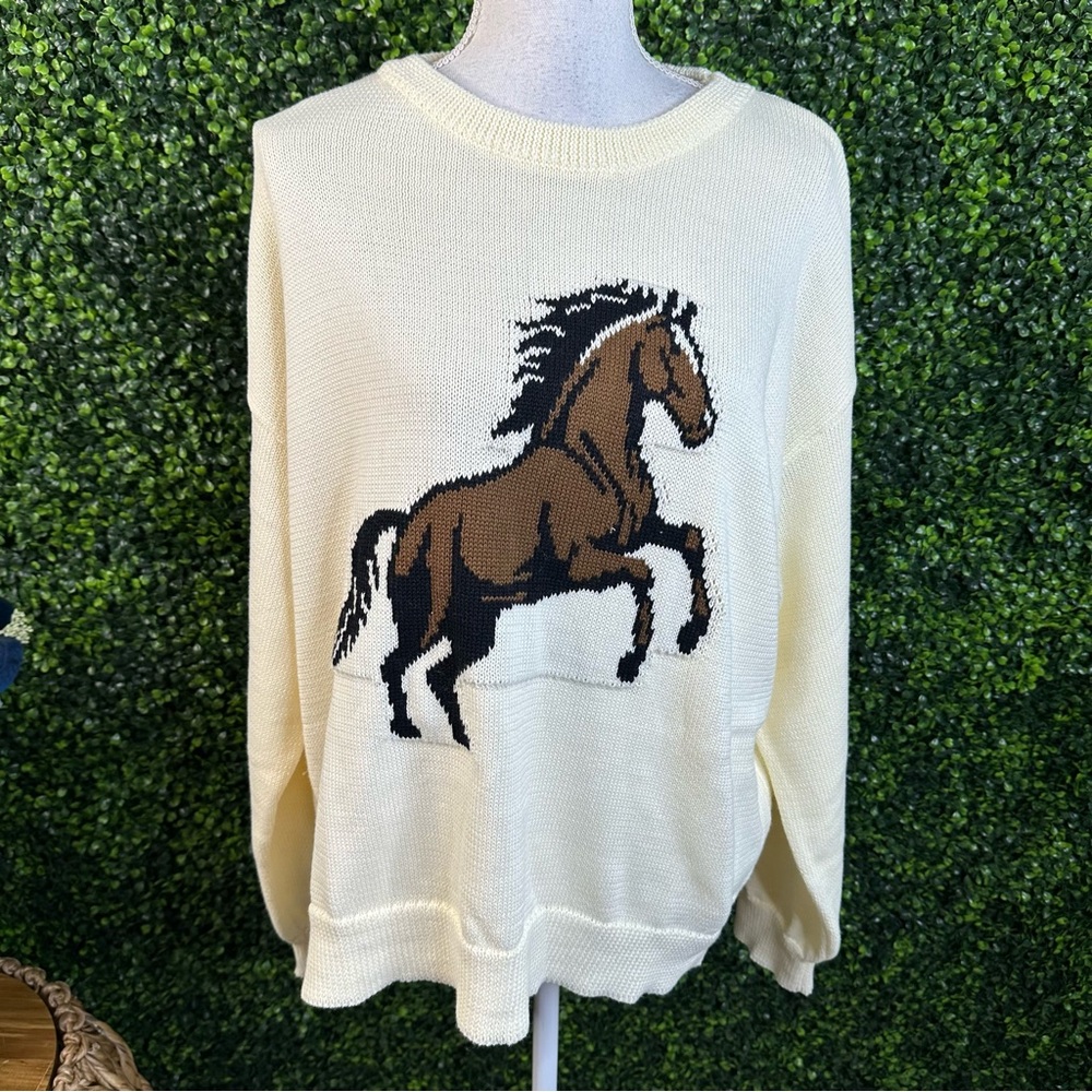 Nwt ivory knit horse graphic long sleeve - Picture 6 of 13